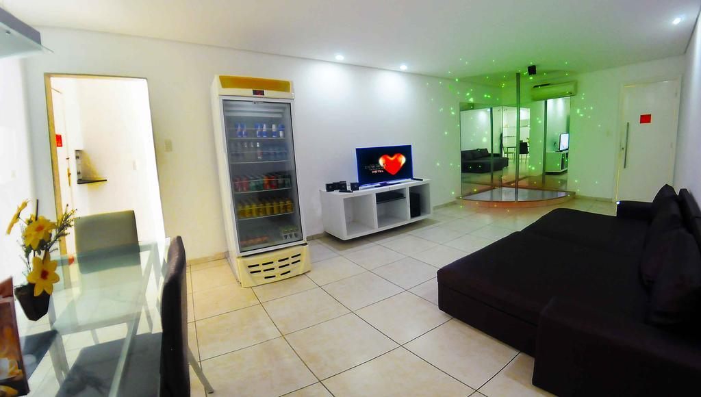 Tititi Motel (Adults Only) Olinda Luaran gambar